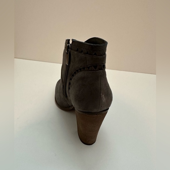 New Vince Camuto Fritan Bootie - Picture 8 of 10